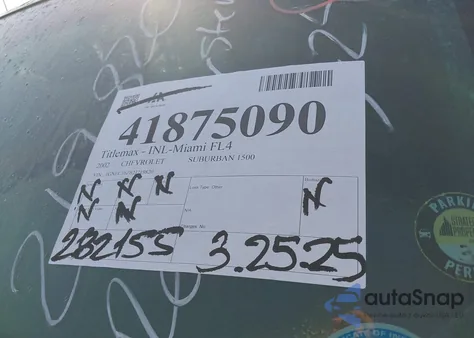 2002 Chevrolet Suburban 1500 Ls z USA, uszkodzony, nr VIN 1GNEC16Z62J219820